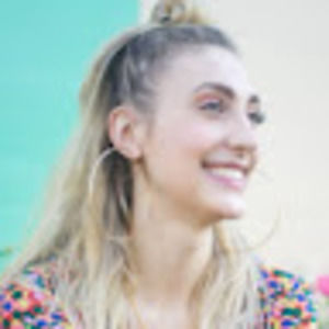 Meet your Posher, Angelique